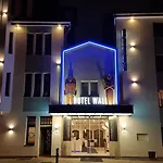 Wali\'S Hotel